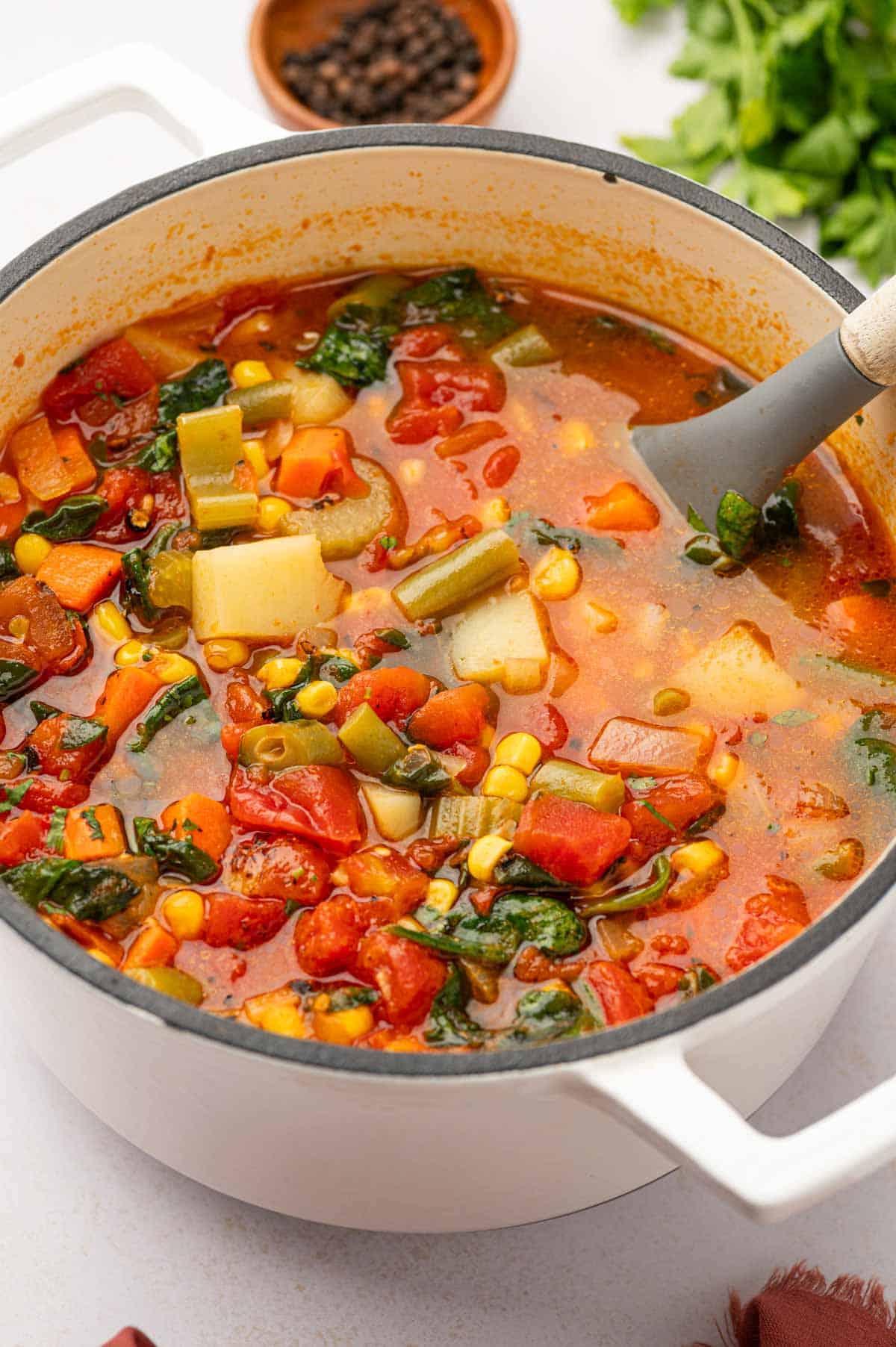 Vegetable soup in a dutch pot