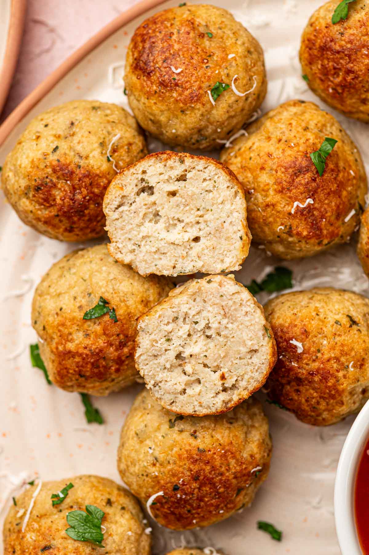 Juicy Chicken Meatballs in Air Fryer texture.