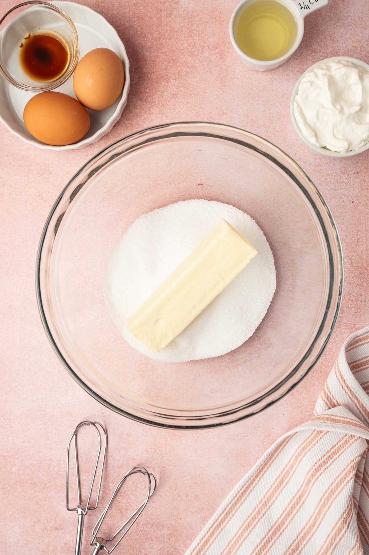 Suage and butter in a bowl.