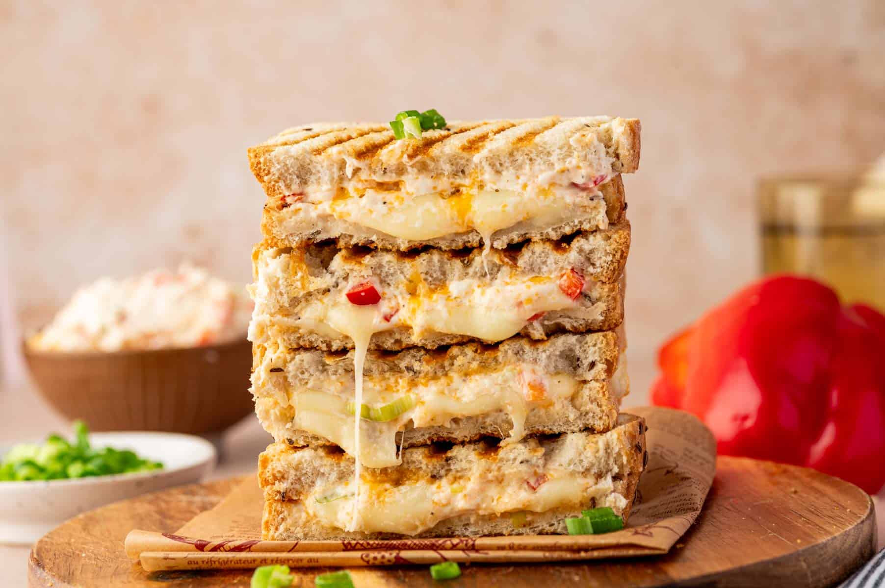 sandwich様4点おまとめページ コウジサンドイッチ) 2023年4月限定サンドのご紹介です。 1年で1