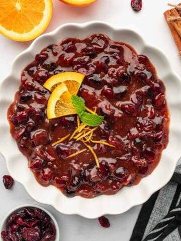 Festive cranberry sauce with dried cranberries, ideal for Christmas dinner or any holiday meal.